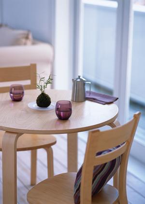 事務所クロス張替えを大阪とその近郊で